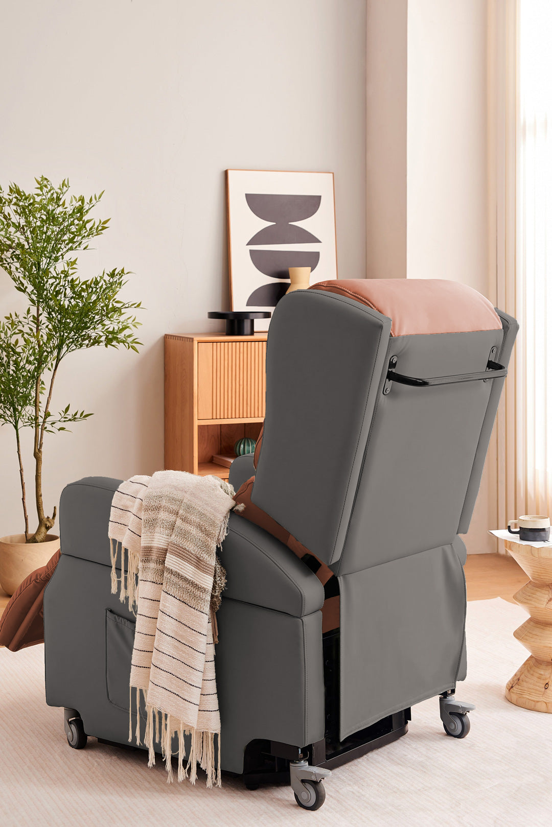 ALYA™ Elderly Lift Up Armchair