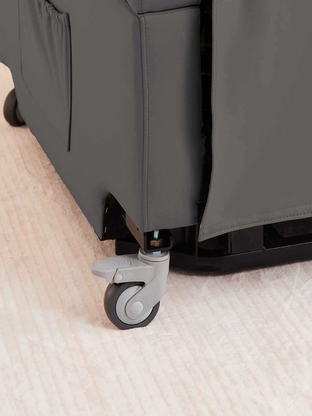 ALYA™ Elderly Lift Up Armchair