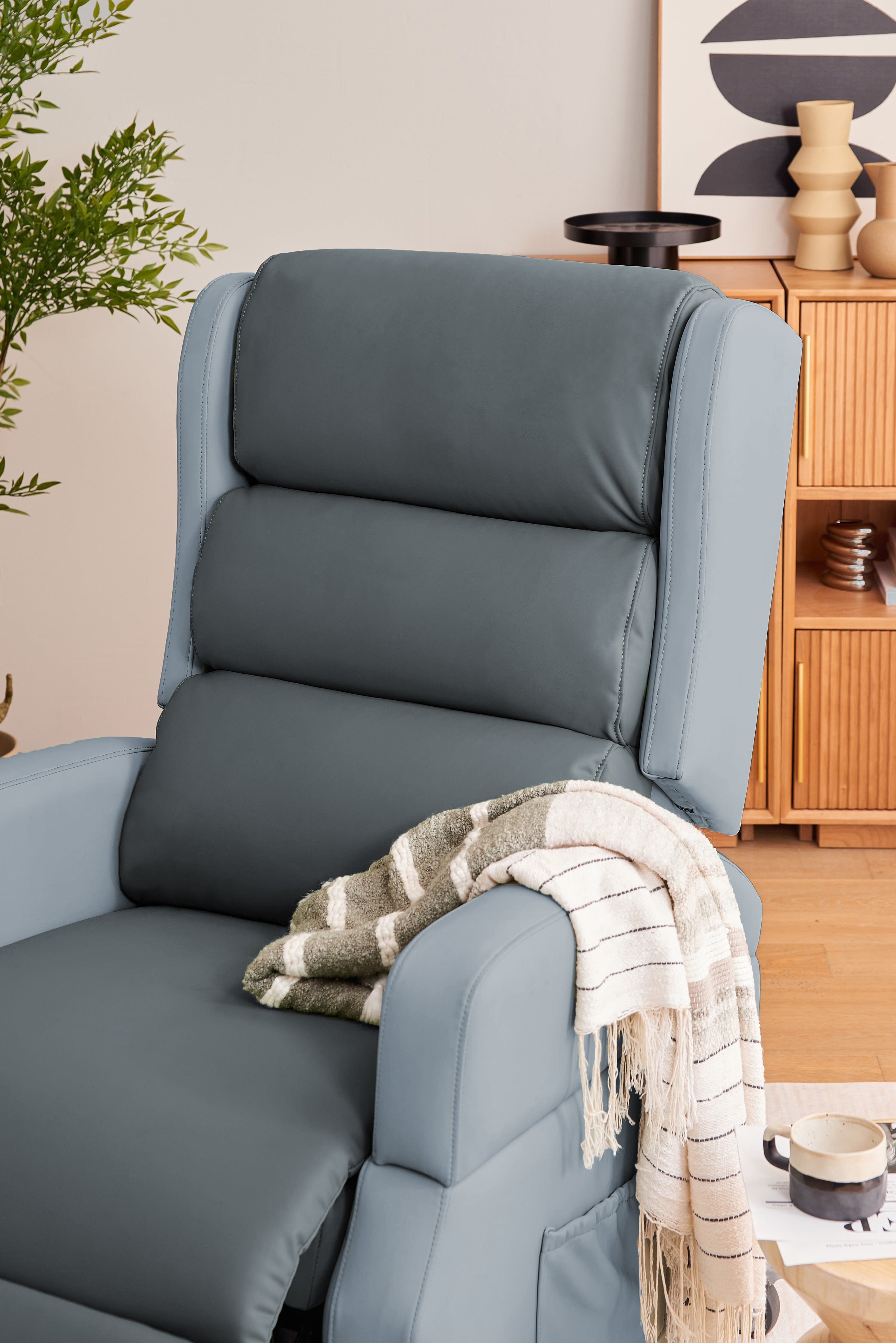 ALYA™ Elderly Lift Up Armchair