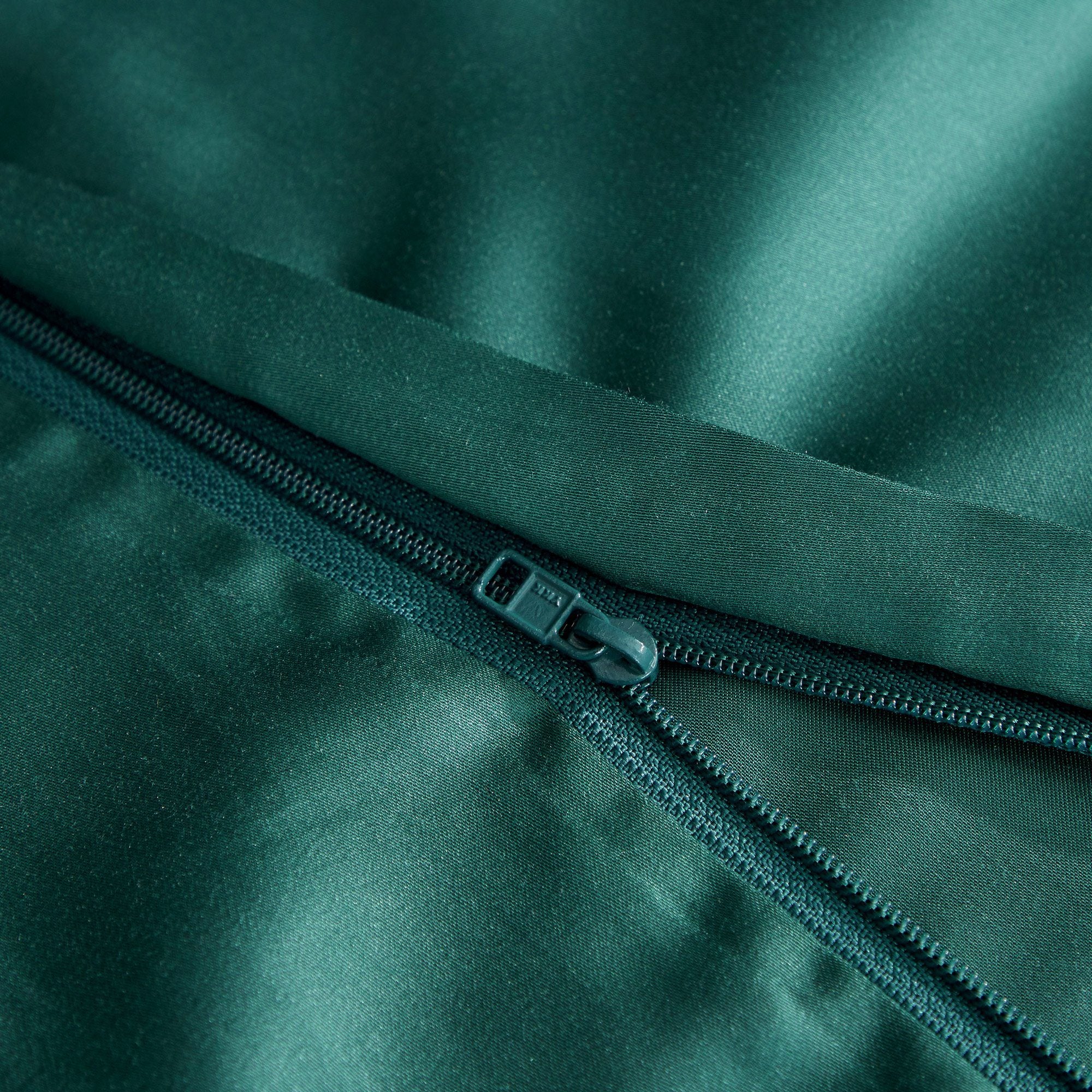 Palais Suite TENCEL™ LF Duca Emerald Quilt Cover - Affairs Living Pte. Ltd.
