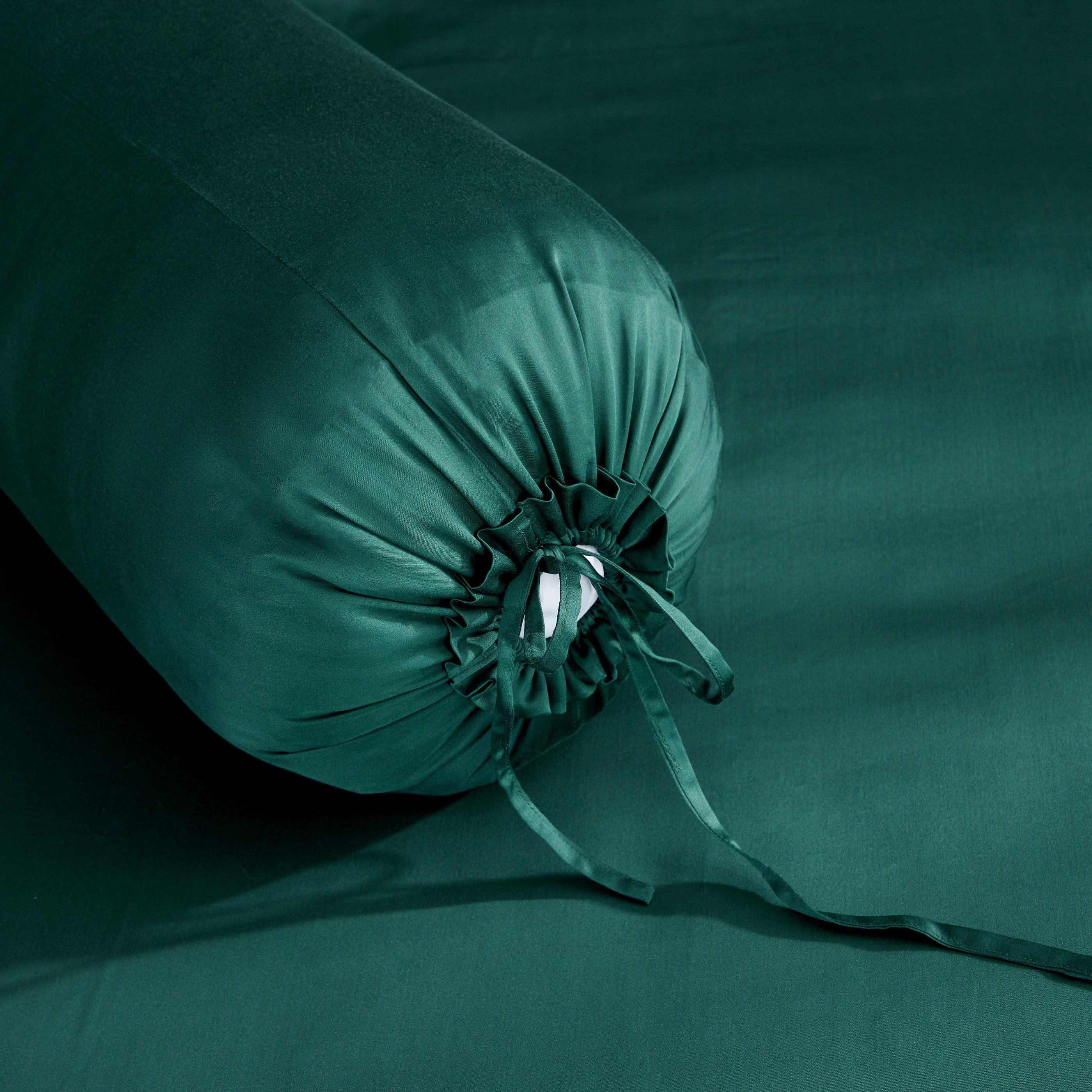 Palais Suite TENCEL™ LF Duca Emerald Quilt Cover - Affairs Living Pte. Ltd.