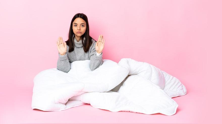 5 Items Not to Keep In Your Bedroom