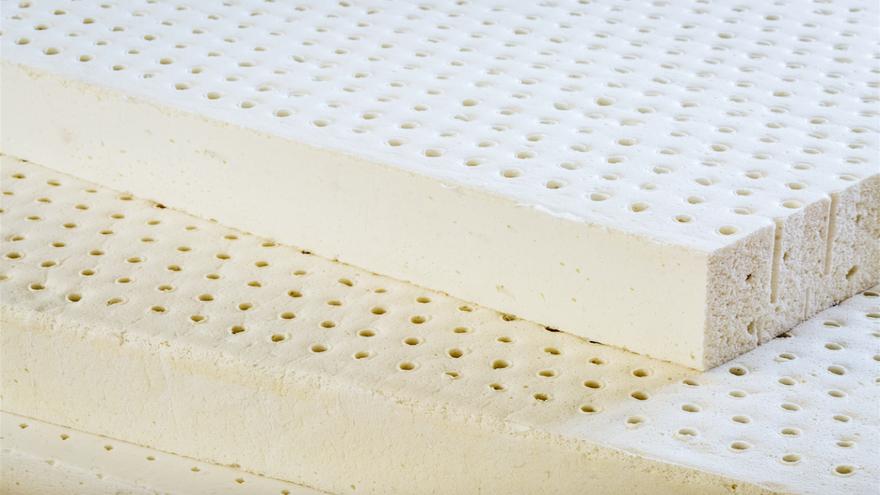 Buy Natural Or Synthetic Mattress?