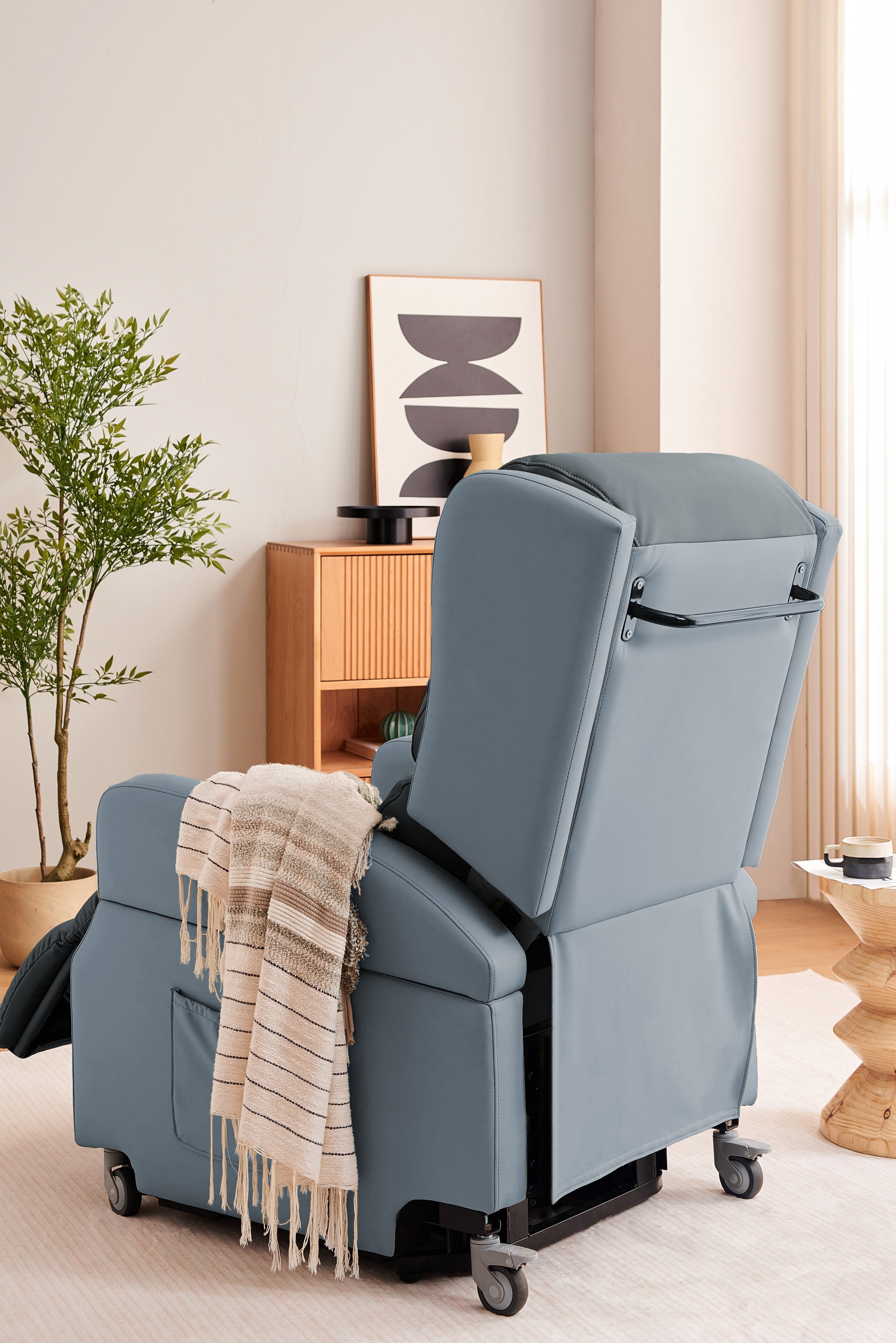 ALYA™ Elderly Lift Up Armchair