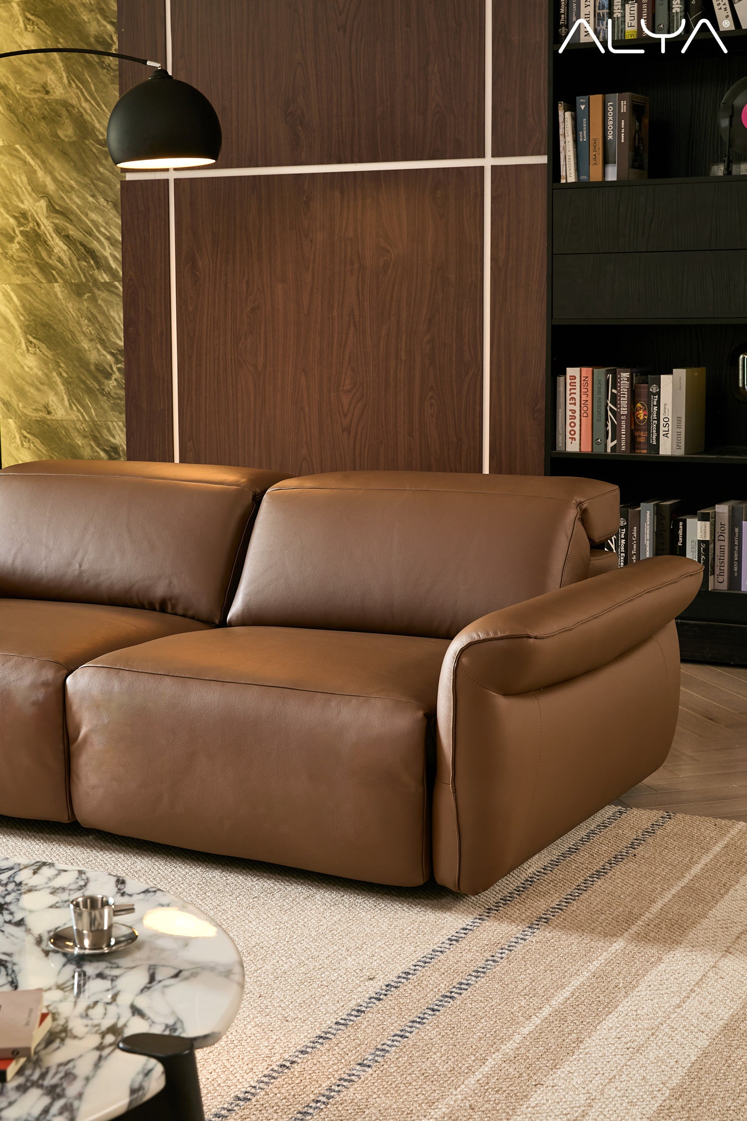 ALYA® SMART Vanguard Sofa