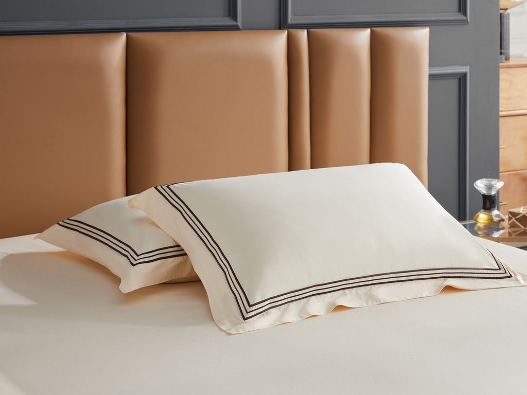 Hotelier Prestigio™ Freya With Umber Border Fitted Sheet Set - Affairs Living Pte. Ltd.