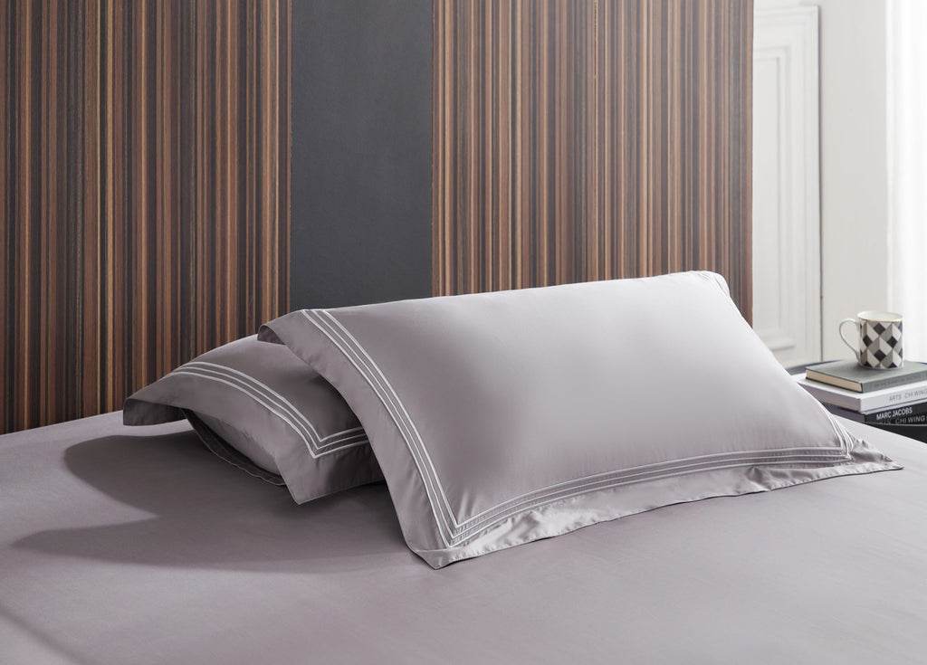 Hotelier Prestigio™ Ashlyn With Grey Border Fitted Sheet Set - Affairs Living Pte. Ltd.