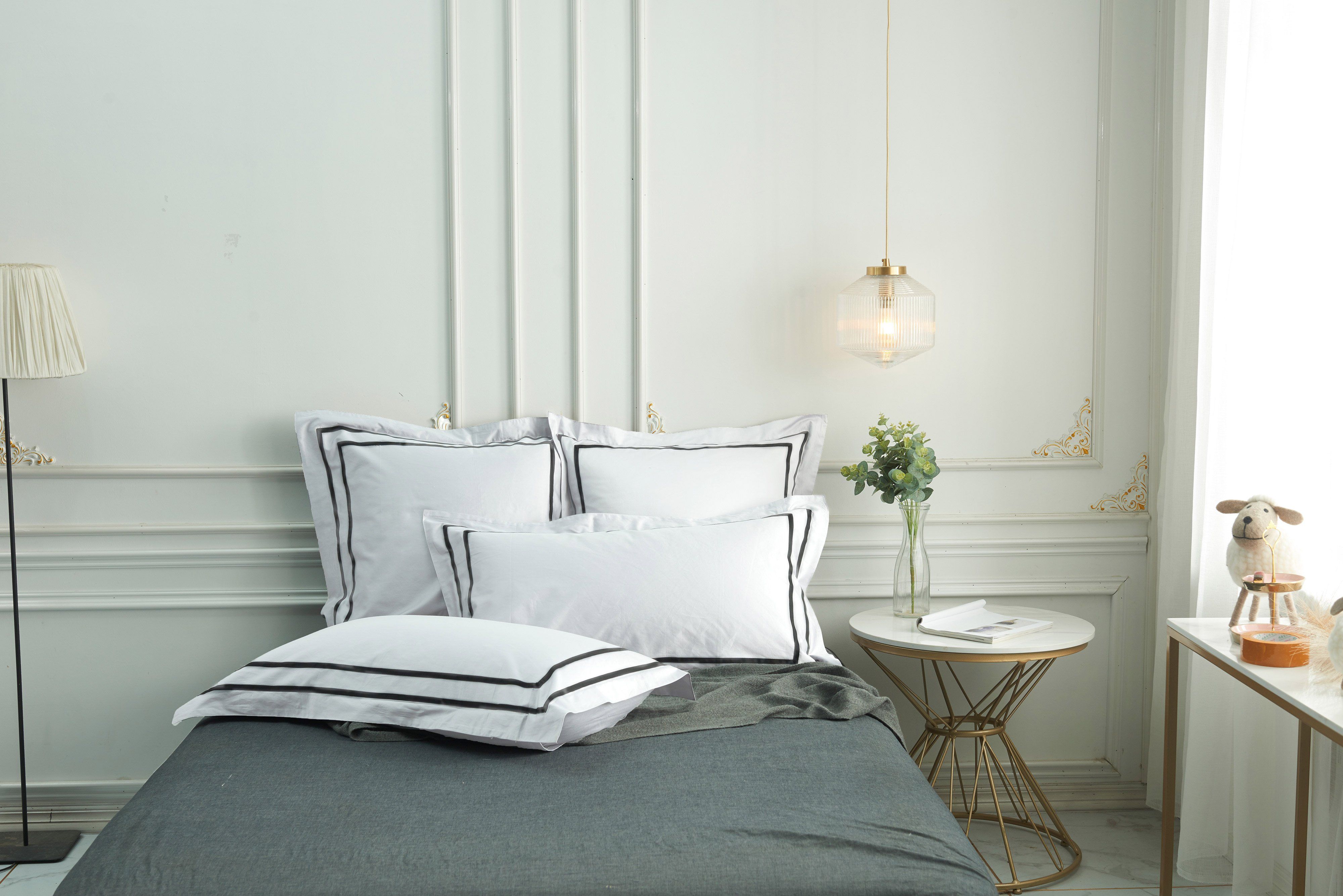 Hotelier Prestigio™ Black Grosgrain Border King Sham - Affairs Living Pte. Ltd.